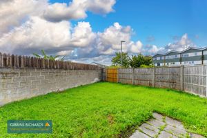 Front Garden- click for photo gallery